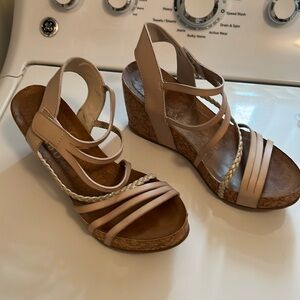 Wedge sandals